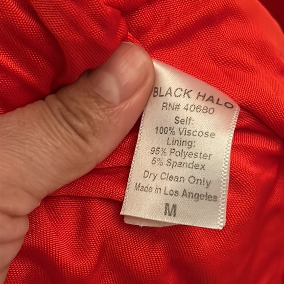 Black Halo red orange soft and material drops beautify size 8 fits more like a 6 - Picture 4 of 5